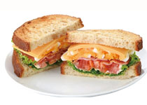 B.L.T.with チーズエッグ